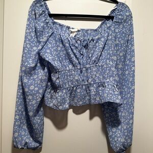 H&M Blue and White Puff Sleeve Smocked Blouse